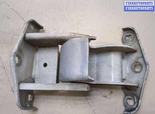 купить Петля двери на Opel Vivaro 2001-2014