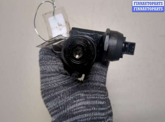 Форсунка топливная на Volkswagen Touran I (1T)