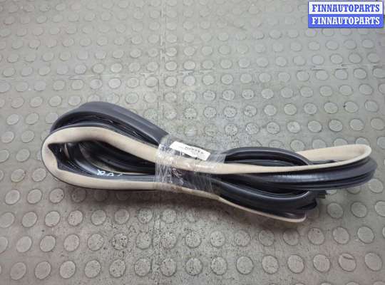 купить Уплотнитель на Lexus GX 2002-2009