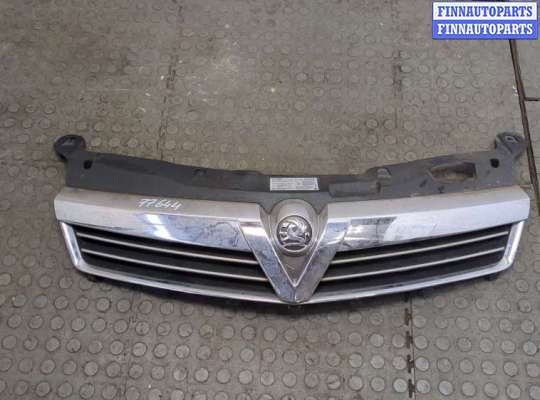 купить Решетка радиатора на Opel Astra H 2004-2010