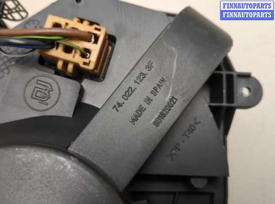 купить Двигатель отопителя (моторчик печки) на Volkswagen Passat 5 2000-2005