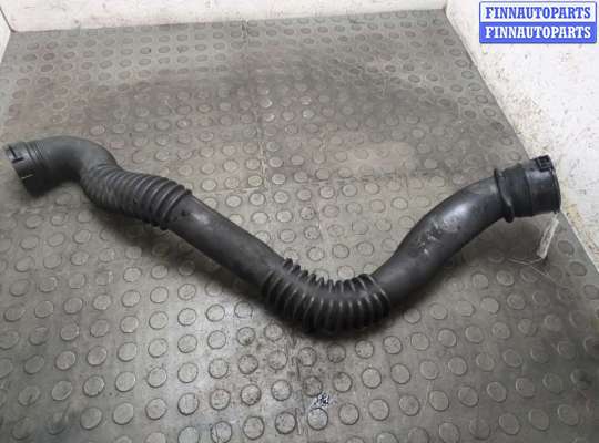 Патрубок интеркулера BM3666818 на BMW 5 E60 2003-2010