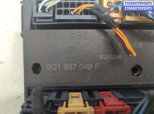 ЭБУ салона (Блок комфорта) на Skoda Fabia II (5J)