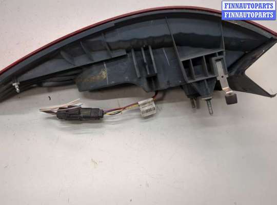 Фонарь задний на Ford Mondeo V