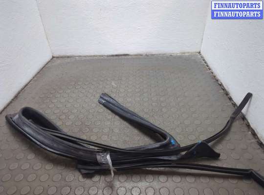 купить Уплотнитель на Skoda Yeti 2009-2018