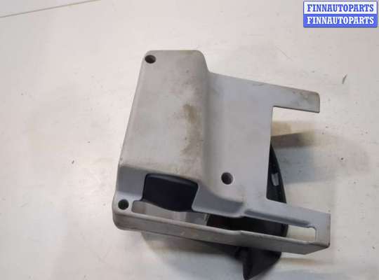 купить Кожух рулевой колонки на Infiniti QX56 2004-2010