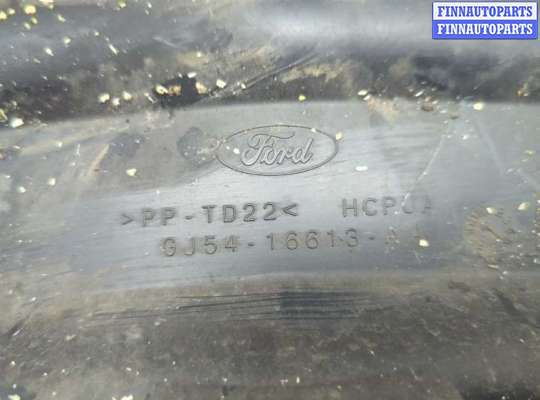 купить Накладка замка капота на Ford Escape 2015-2019