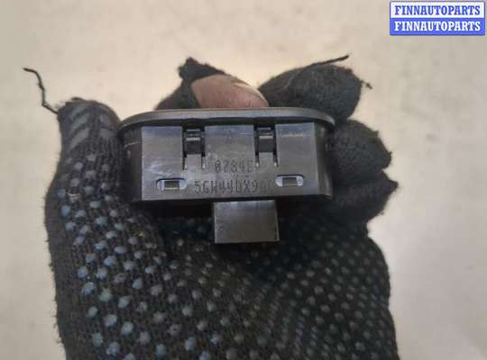 купить Кнопка обогрева сидений на Jeep Liberty 2001-2007