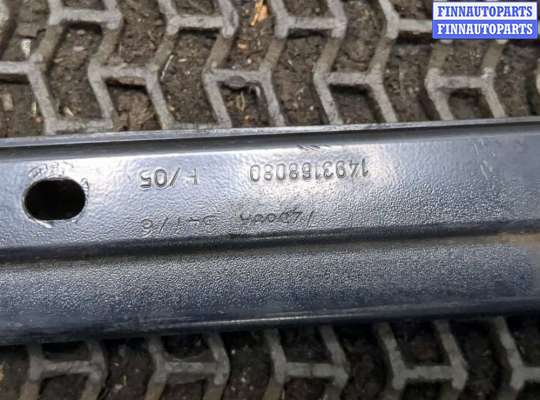 купить Направляющая раздвижной двери на Peugeot 807 2002-2014