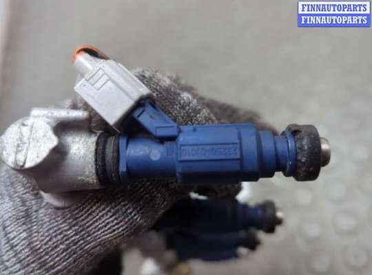 купить Форсунка топливная на Toyota Yaris 1999-2006