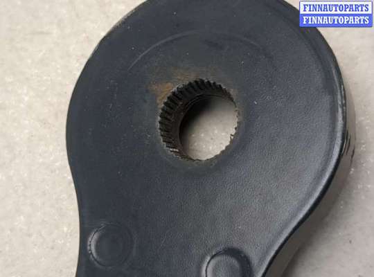 купить Щеткодержатель на Mini Cooper (F56) 2013-2024