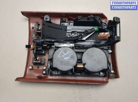 купить Рамка под кулису на Infiniti QX56 2004-2010