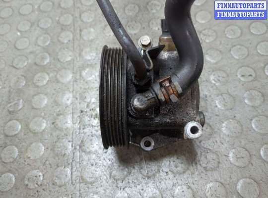 Насос гидроусилителя руля (ГУР) FO2161414 на Ford Focus 2 2005-2008