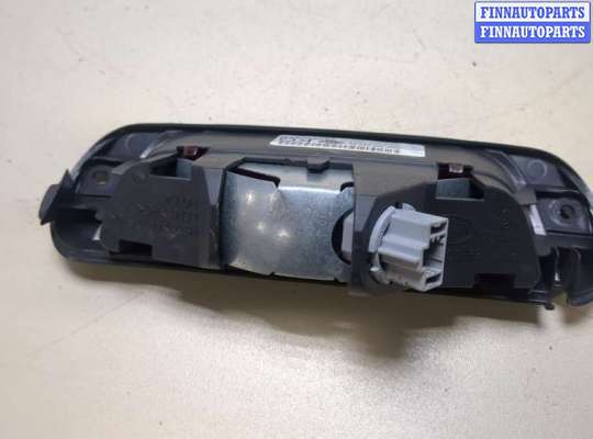 купить Фонарь дополнительный (стоп-сигнал) на Honda CR-V 2001-2006