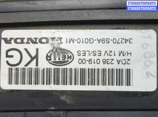 купить Фонарь дополнительный (стоп-сигнал) на Honda CR-V 2001-2006