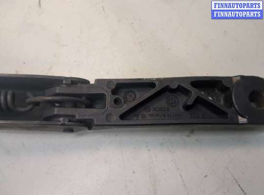 купить Щеткодержатель на Audi Q5 2008-2017