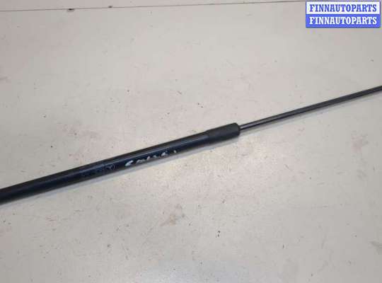 Амортизатор капота MB1393308 на Mercedes C W204 2007-2013
