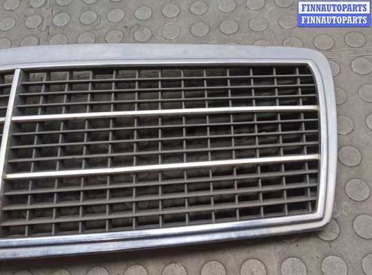 купить Решетка радиатора на Mercedes C W202 1993-2001