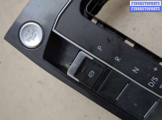 купить Рамка под кулису на Volkswagen Tiguan 2016-2020
