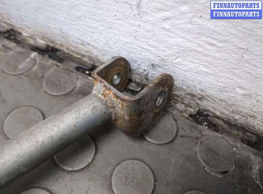 купить Трос кулисы КПП на Volvo S40 / V40 1995-2004