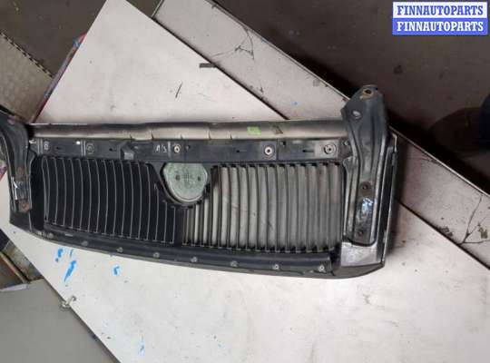 купить Решетка радиатора на Skoda SuperB 2001-2008