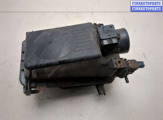 Измеритель потока воздуха (расходомер) TT910284 на Toyota Matrix 2002-2008