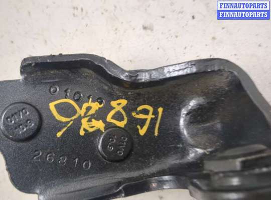 купить Петля двери на Dodge Durango 2003-2006