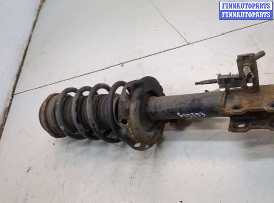 Стойка подвески амортизационная на Opel Zafira B