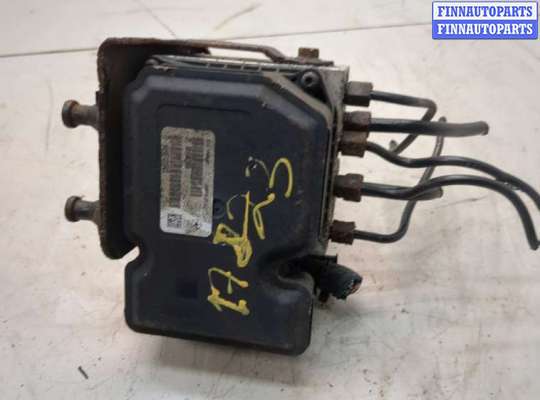 Блок ABS на Jeep Grand Cherokee IV (WK2)