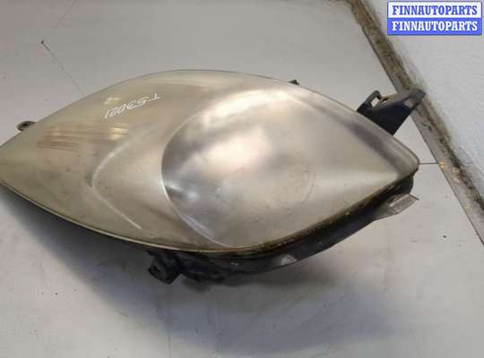 купить Фара (передняя) на Toyota Yaris 2005-2011