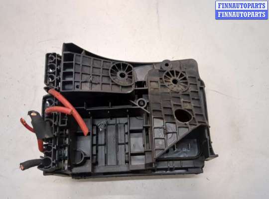 купить Блок предохранителей на Skoda Octavia (A5) 2004-2013