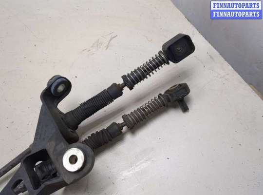 Кулиса МКПП на Volkswagen Touran I (1T)