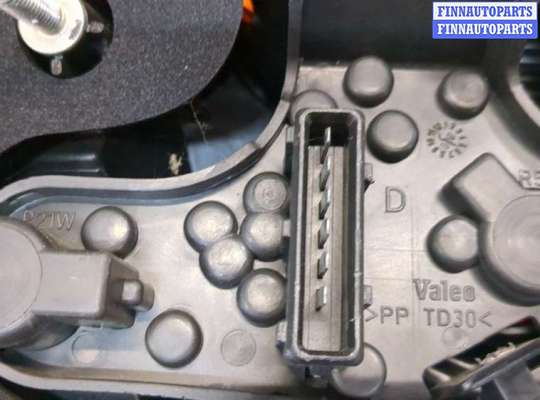 купить Фонарь (задний) на Toyota Avensis 2 2003-2008