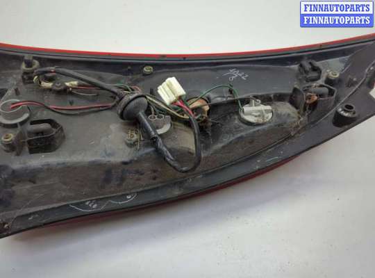 купить Фонарь (задний) на Mazda Premacy 1999-2005