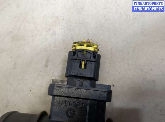 купить Измеритель потока воздуха (расходомер) на Opel Astra J 2010-2017