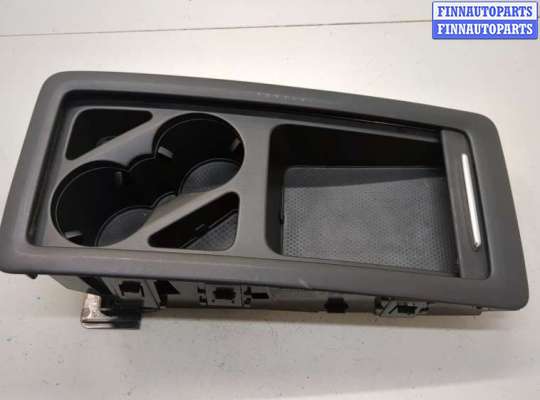 Подстаканник VG2708634 на Volkswagen Passat CC 2008-2012