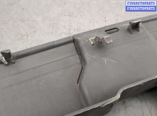 купить Накладка замка капота на Audi Q7 2005-2015
