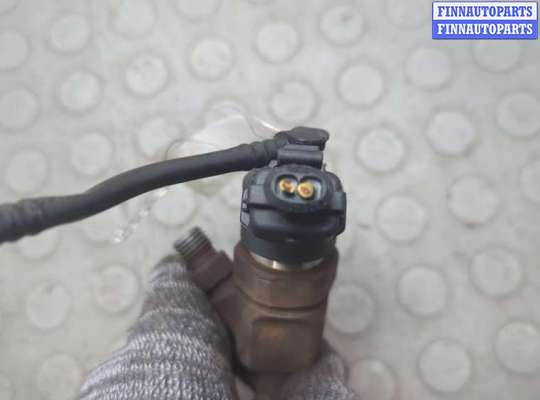 купить Форсунка топливная на Volvo S40 / V40 1995-2004