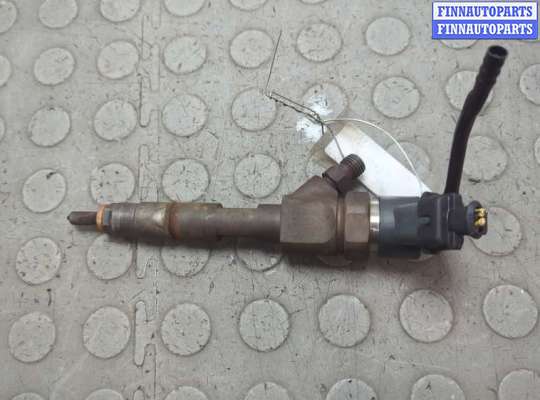 Купить Форсунка топливная на Volvo S40 / V40 1995-2004 Форсунка топливная VL530264 на Volvo S40 / V40 1995-2004