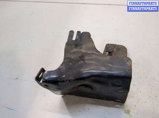 купить Кронштейн (лапа крепления) на Renault Megane 1996-2002