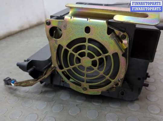 купить Сабвуфер на Hummer H2