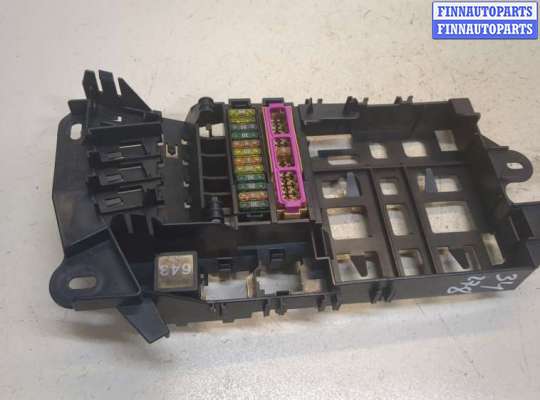 купить Блок предохранителей на Audi A6 (C6) Allroad 2006-2012