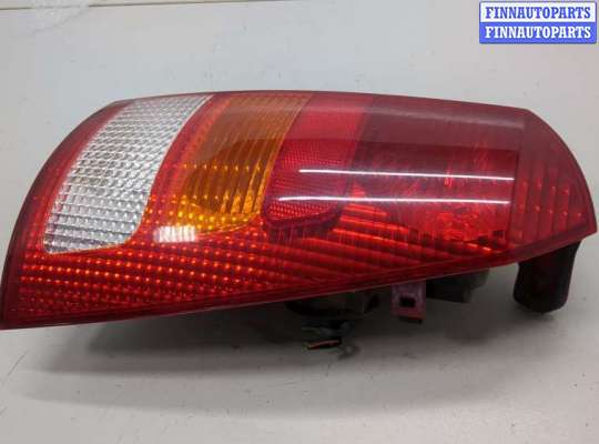 Фонарь задний на Ford Focus I