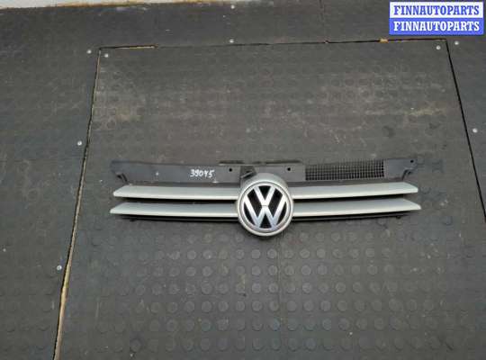 купить Решетка радиатора на Volkswagen Golf 4 1997-2005