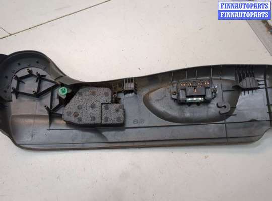 купить Кнопка регулировки сидений на Subaru Tribeca (B9) 2004-2014