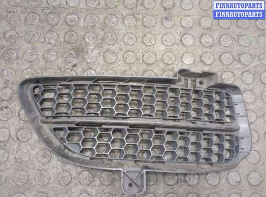 купить Заглушка (решётка) бампера на Volkswagen Touareg 2007-2010