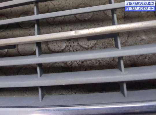 купить Решетка радиатора на Mercedes C W202 1993-2001