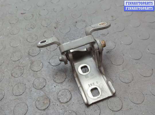 купить Петля двери на Buick Regal 2009-2017