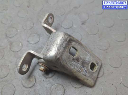 купить Петля двери на Buick Regal 2009-2017