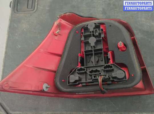 купить Фонарь (задний) на Volkswagen Golf 4 1997-2006